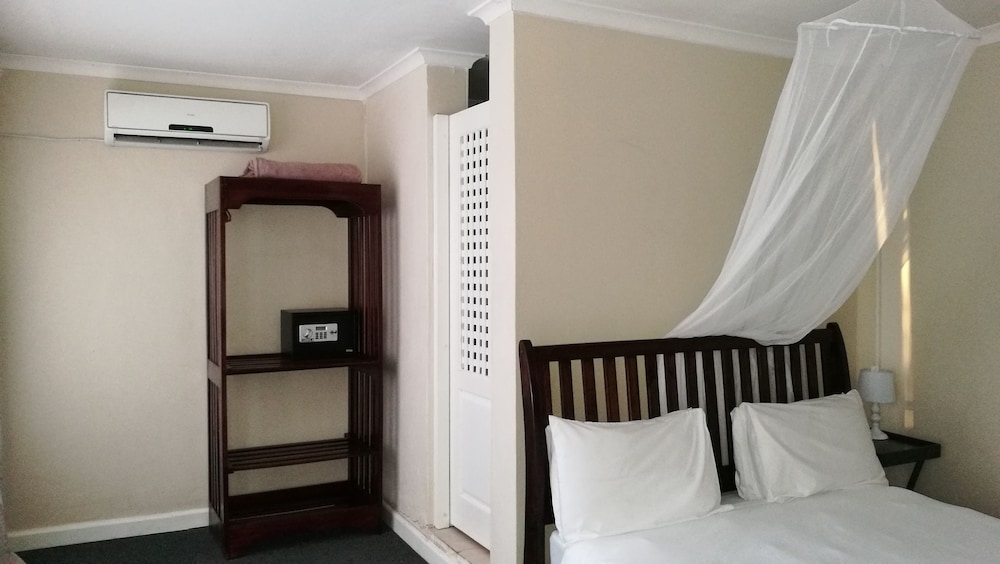 Lepatino Bed Breakfast 6/23