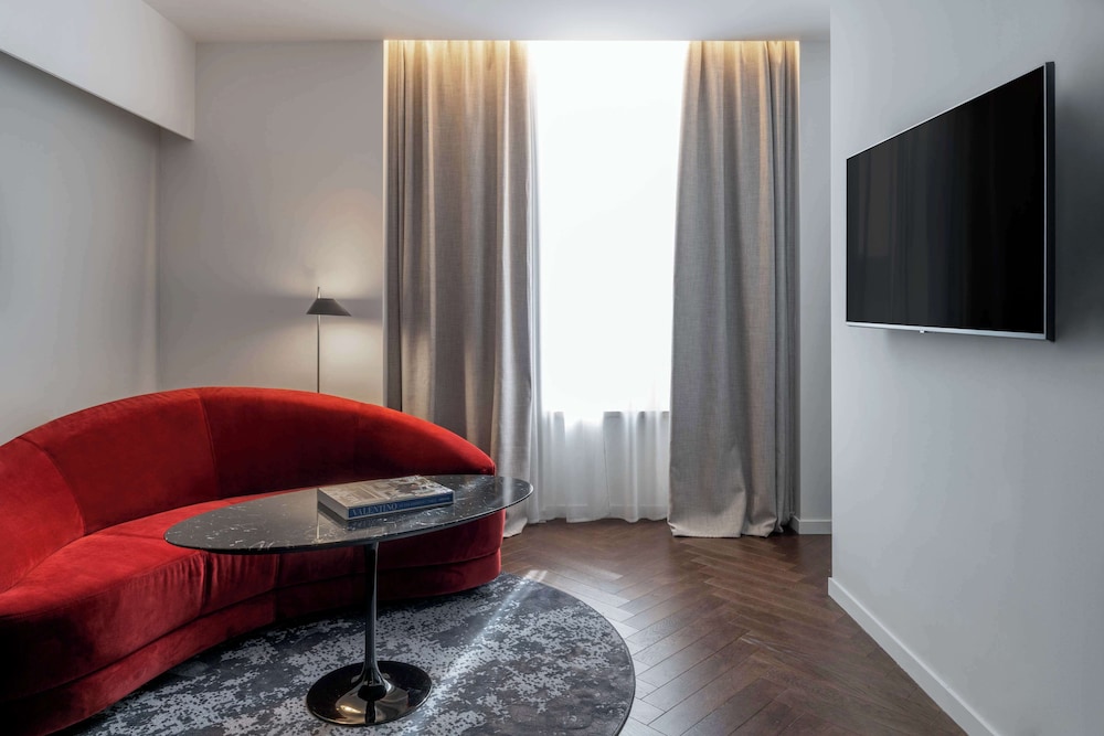 Radisson Collection Hotel, Santa Sofia Milan 26/46