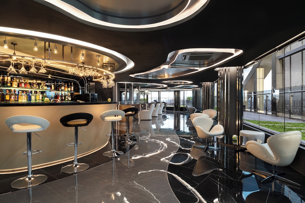Oakwood Suites Tiwanon Bangkok 36/49