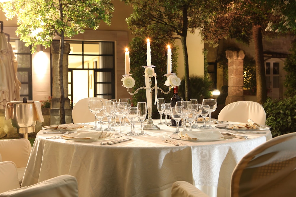 Hotel Del Campo 34/64