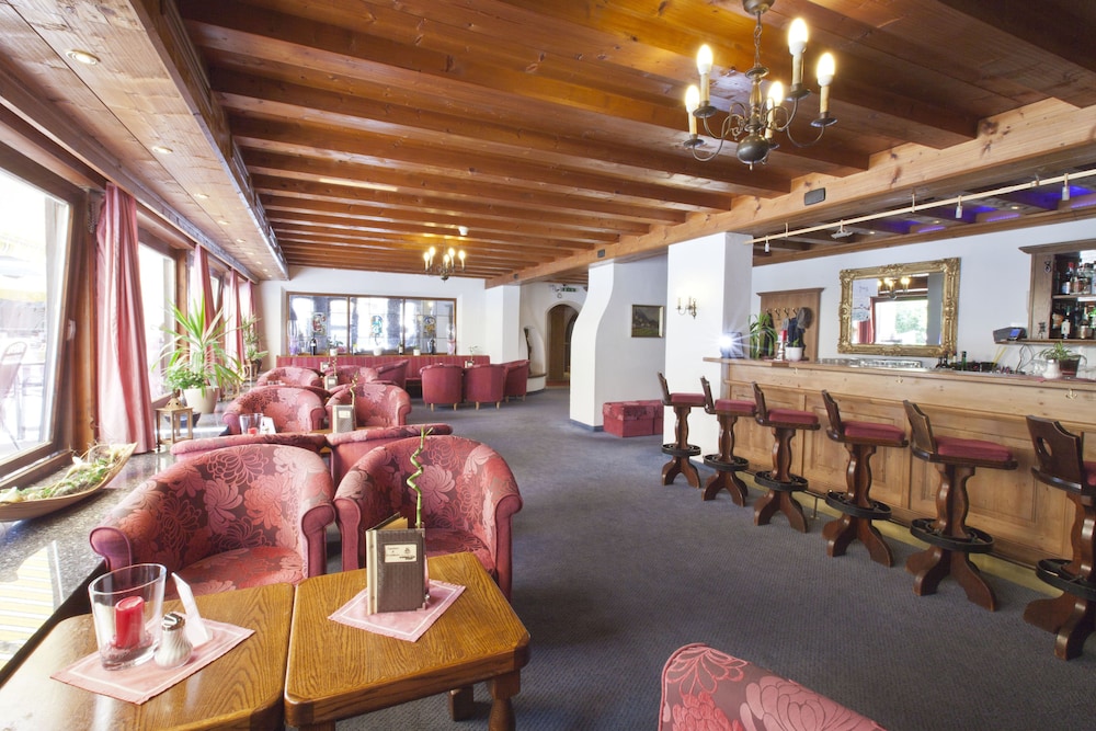BEAUTY & SPORTHOTEL TIROLERHOF 42/50