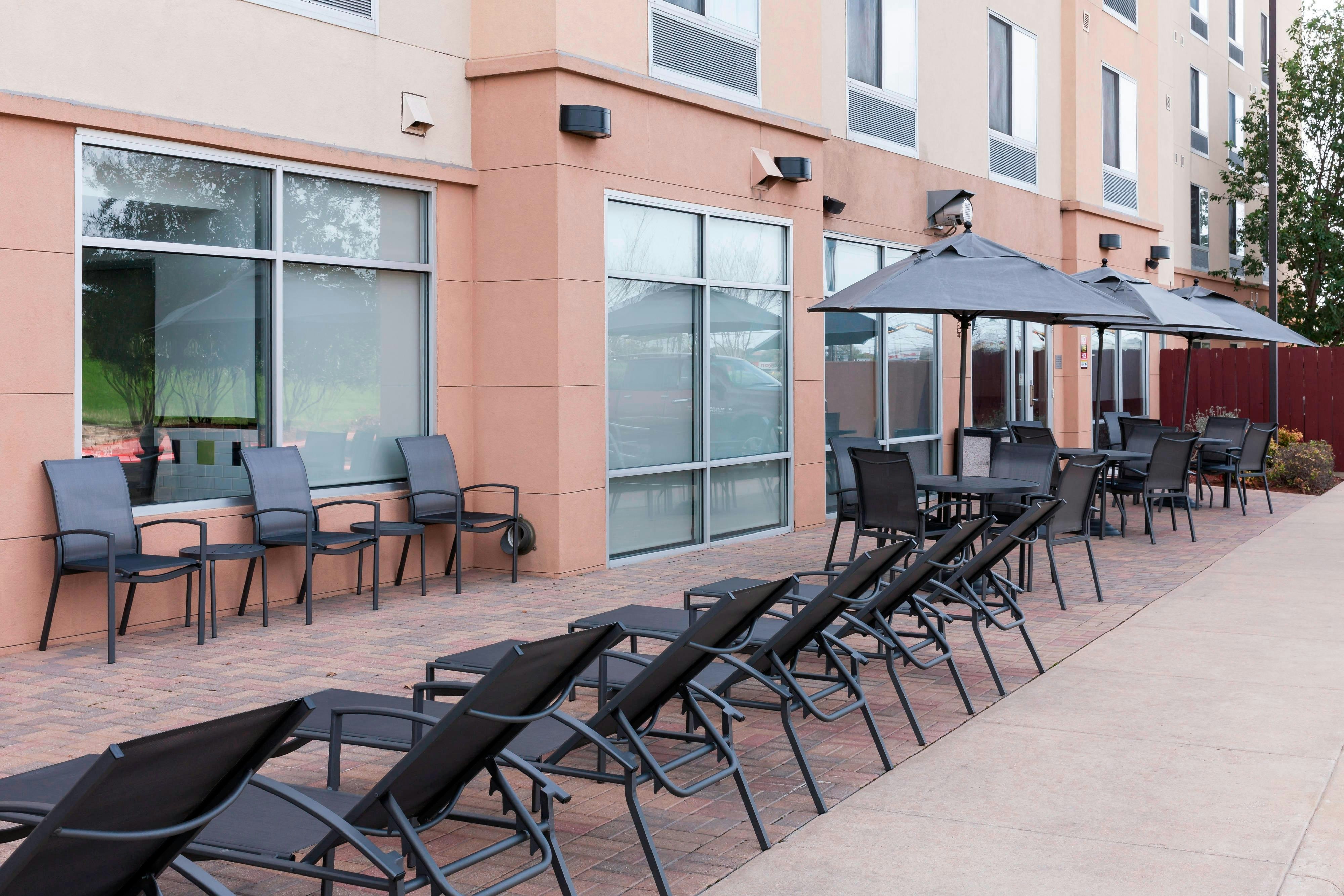 Fairfield Inn & Suites by Marriott Austin Parmer Tech Ridge 6/12