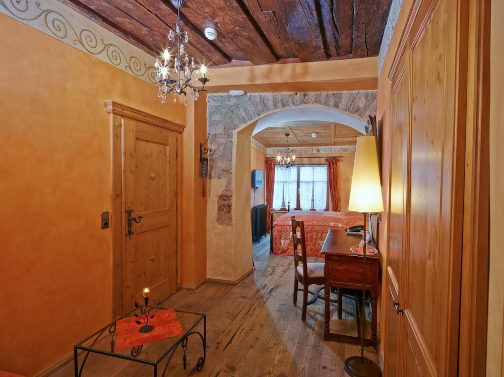 Historik Gotisches Haus Garni 61/71