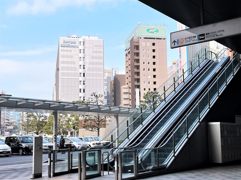 Route Inn Hakata Ekimae 70/71