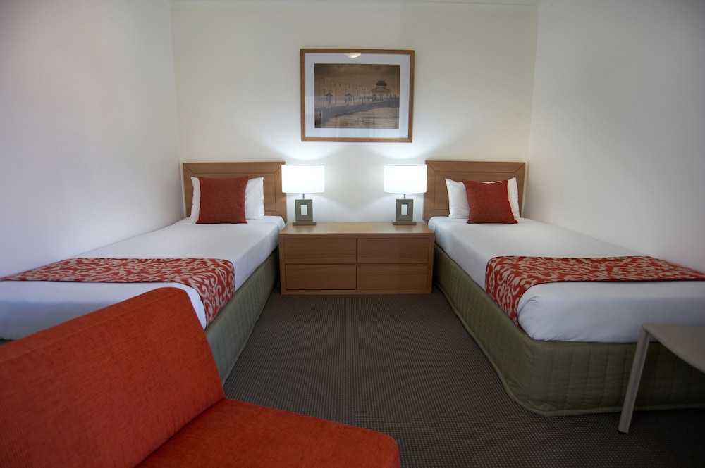 QUEST ST KILDA BAYSIDE 12/41