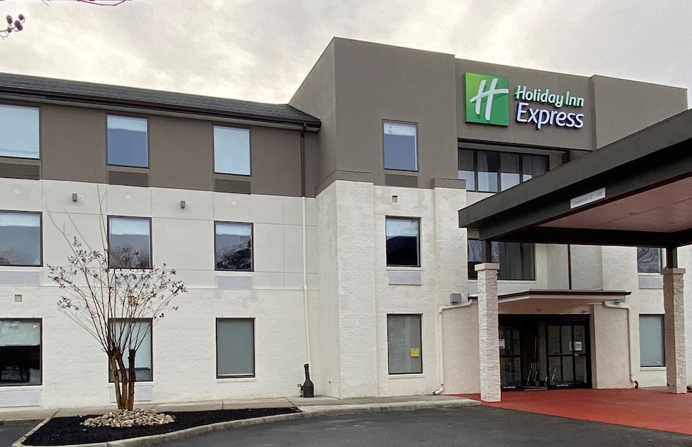 Holiday Inn Express Gloucester An Ihg Hotel 4/32