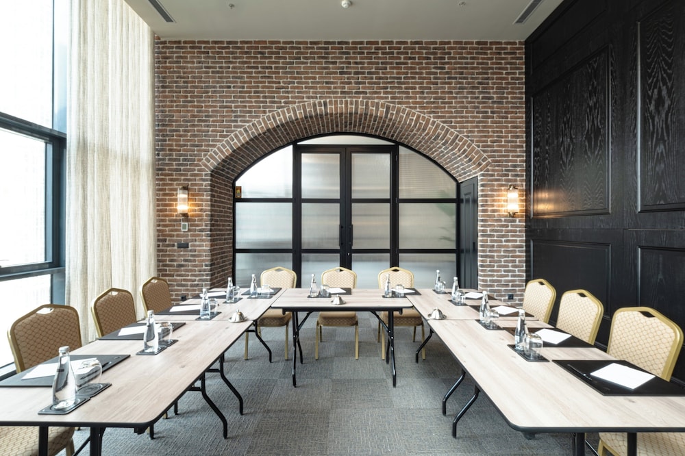 Bomonti Suites 33/61