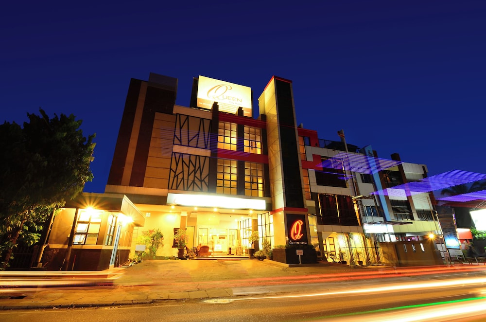 Queen City Hotel 1/25