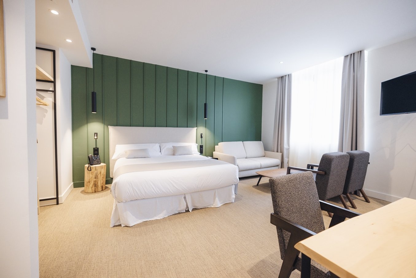 Hotel Mondragon 17/50