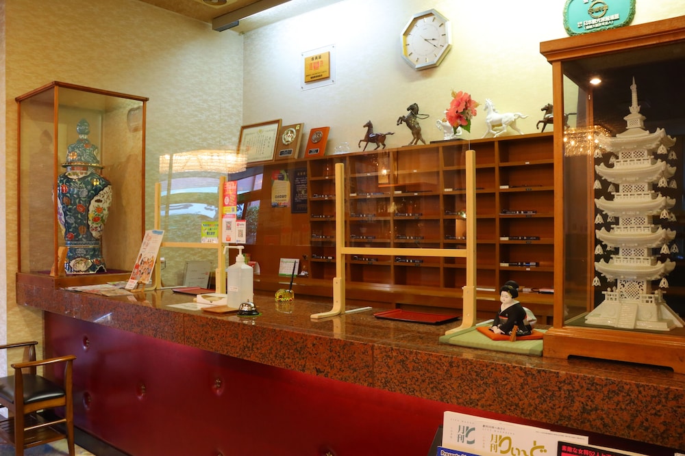 Japanese Inn "Iwaso" 5/43
