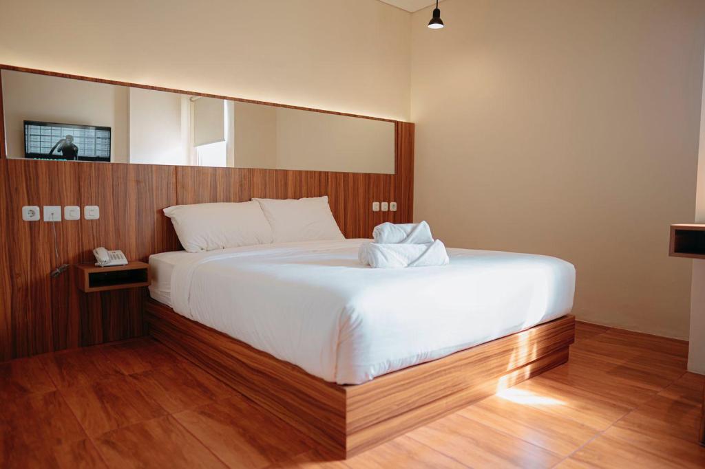 Azka Hotel Managed by Salak Hospitality 6/26