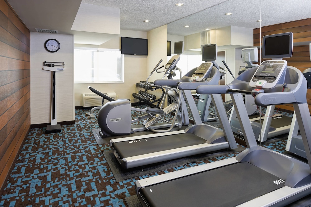 Fairfield Inn Suites Lexington Keeneland Airport 8/21