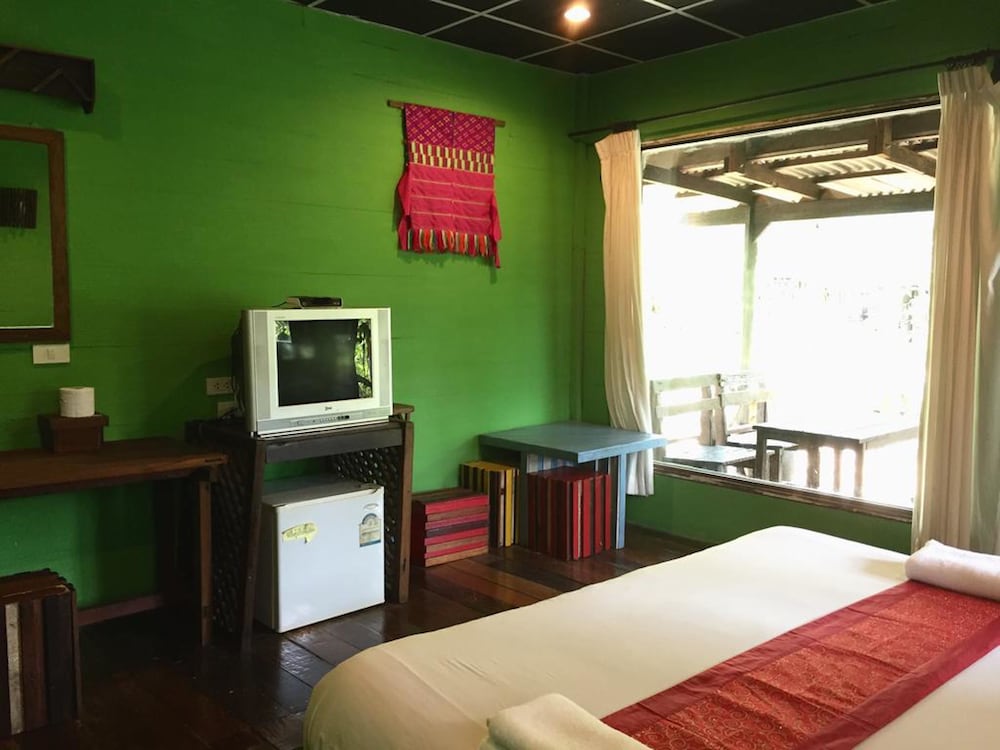Pang Mai Resort 18/50
