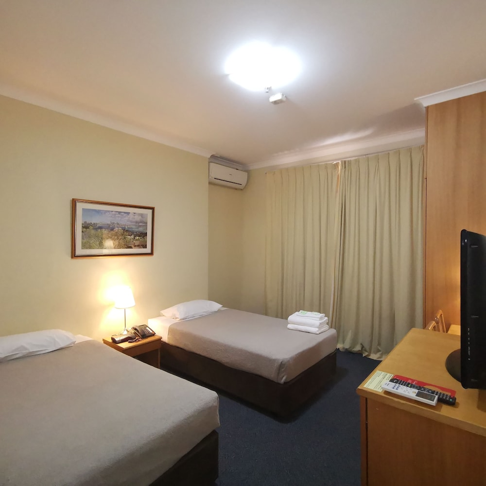 STANDARD, TWIN BEDS