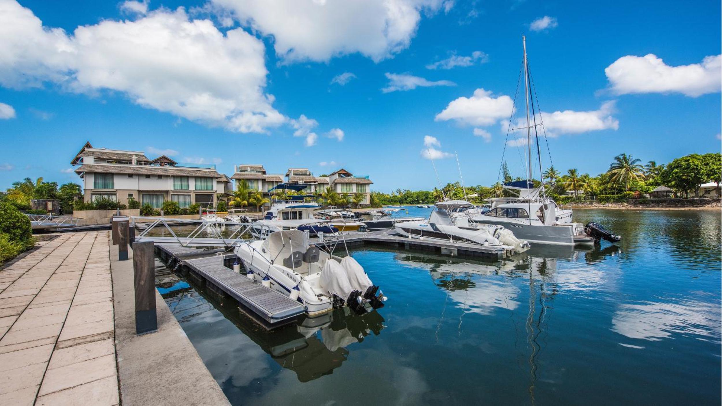 West Coast Marina 54/59