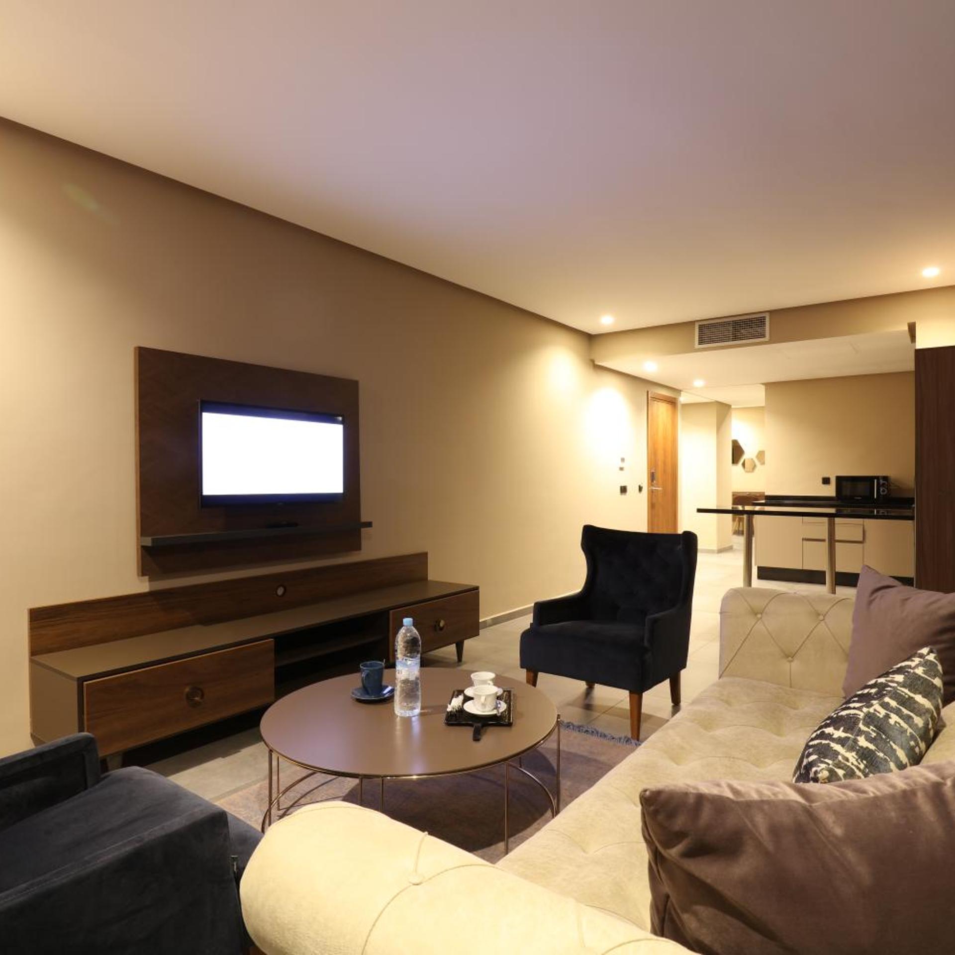 Address Hotel 38/50