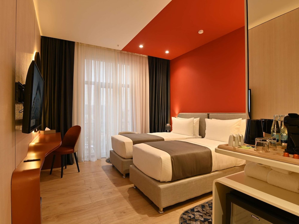 Mercure Tashkent North 20/90