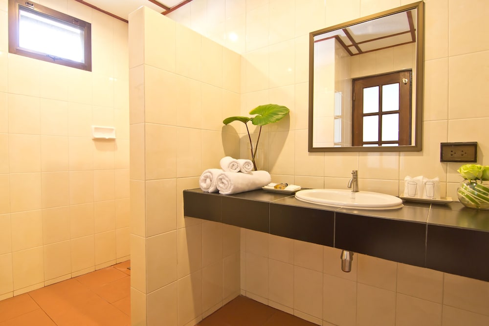 RB Resort Pattaya 48/65