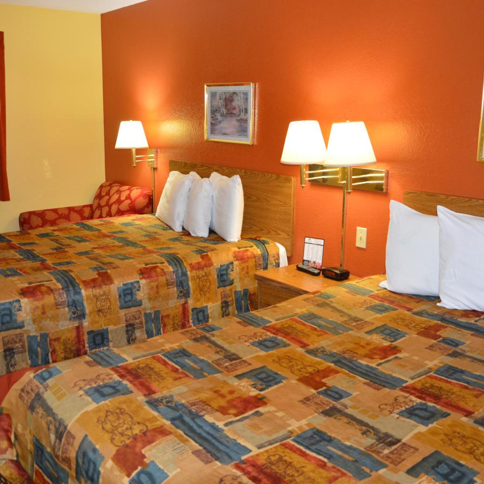 غرفة بسريرين كوين، Burnsville Inn & Suites (ex Americas Best Value Inn-Burnsville/Minneapolis) 2/2