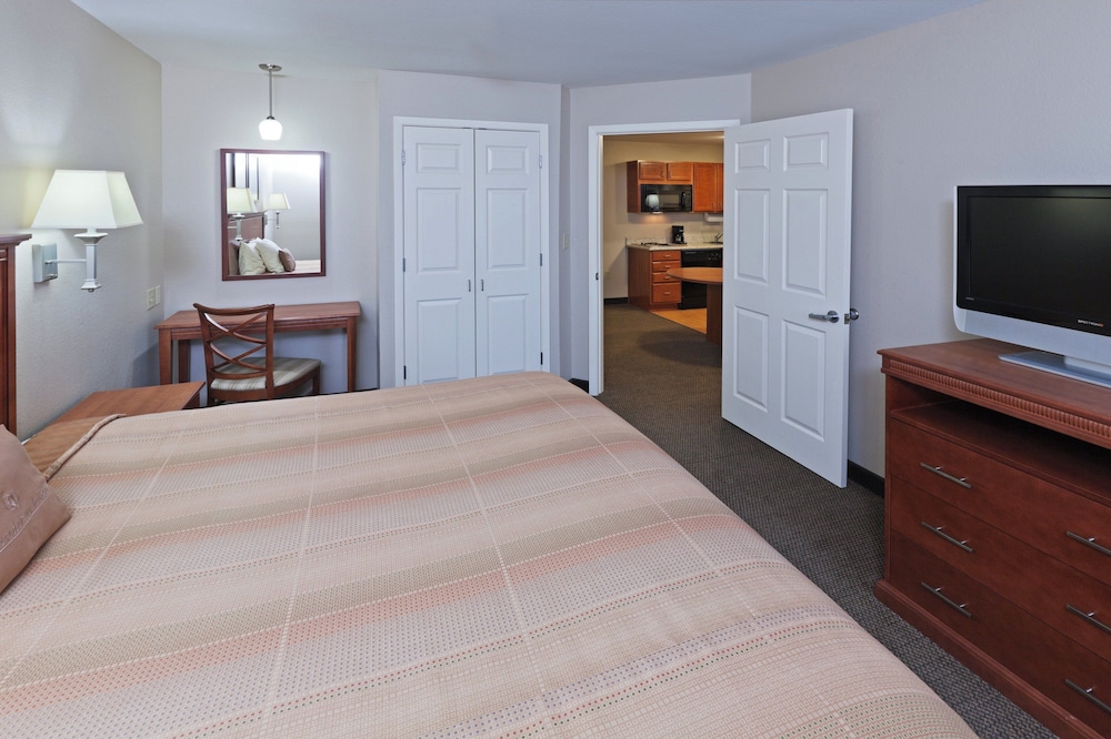Candlewood Suites Wichita Falls At Maurine Street 20/45