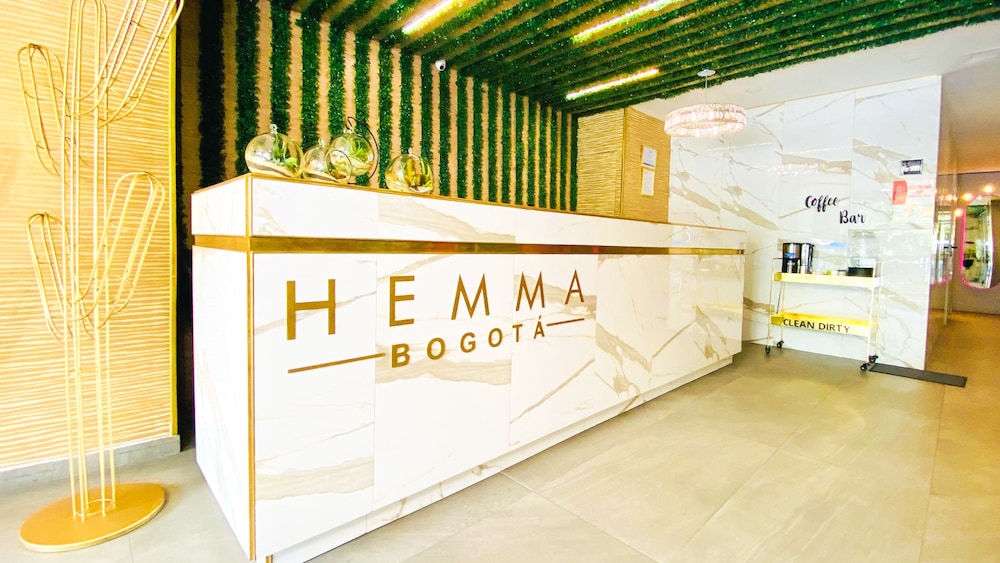 Hemma Suites 6/50