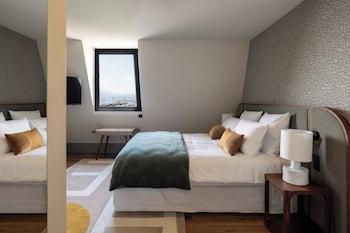 Family, Suite, Queen Bed, Sofa