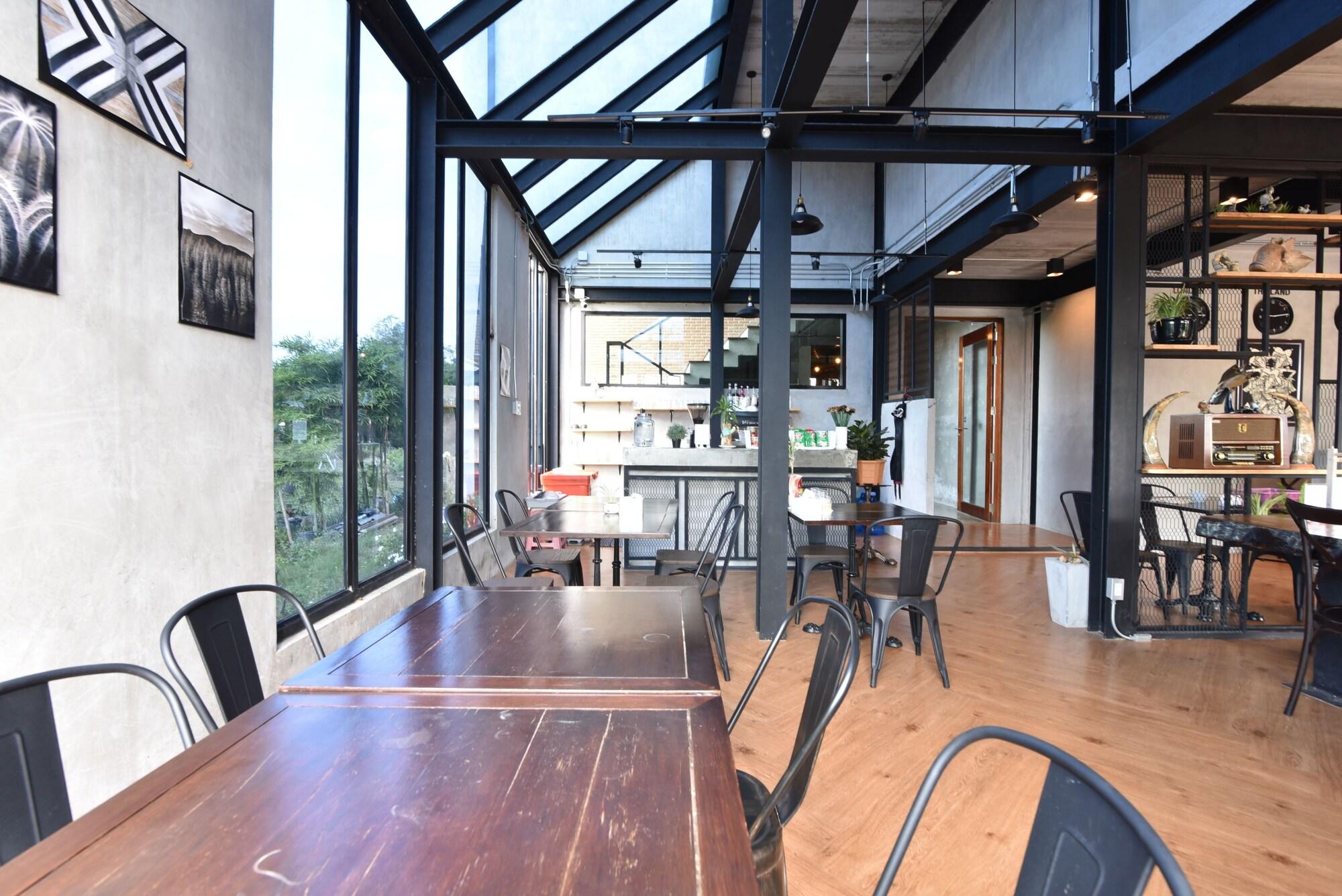 Chartame Boutique Hotel 36/43