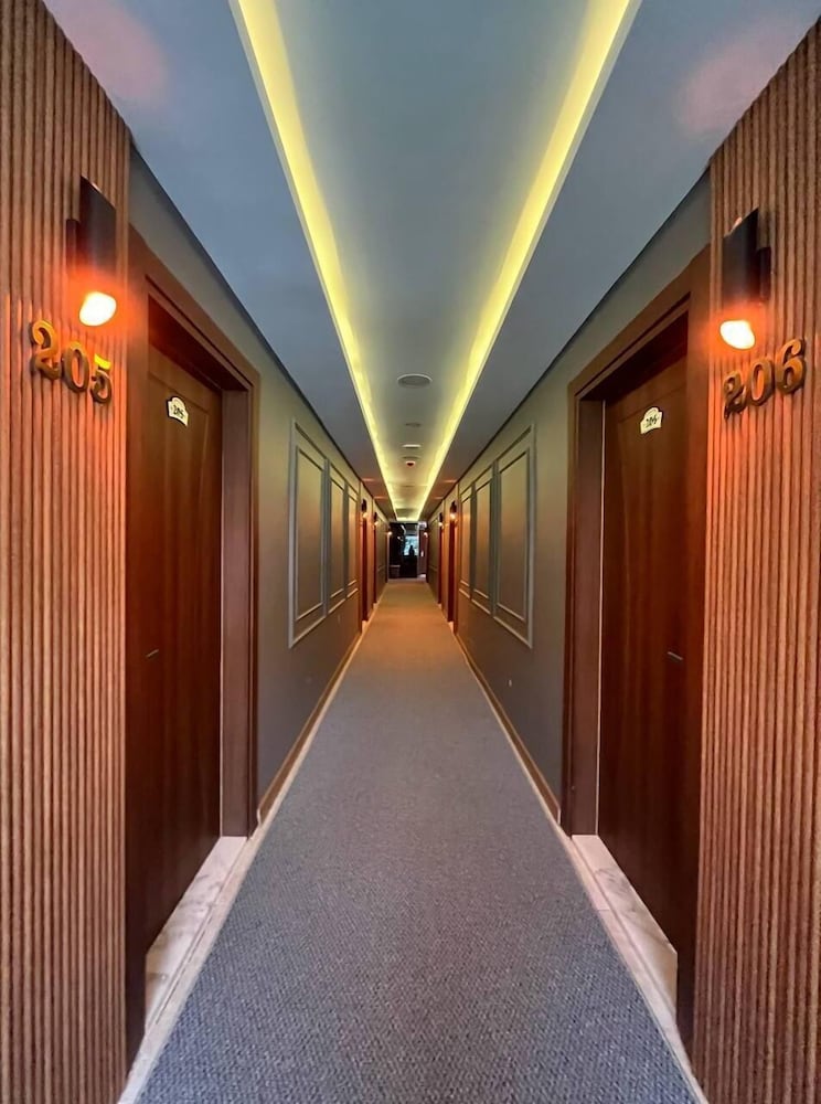 Poyraz Hotel 8/50