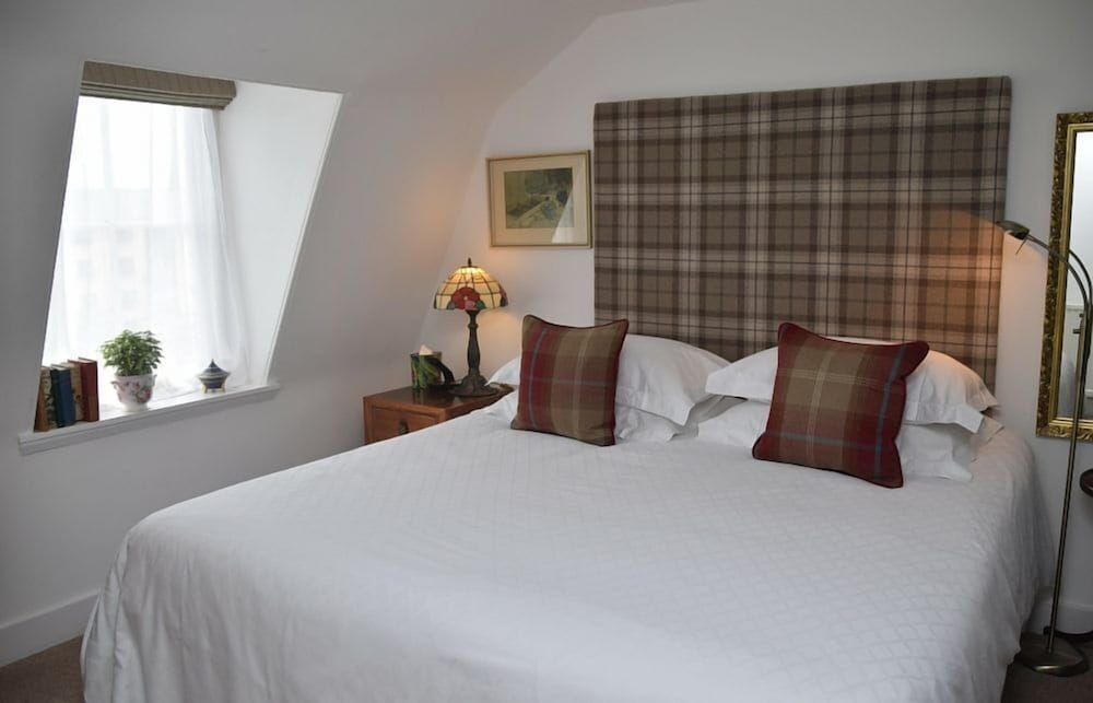 The Townhouse 16/46
