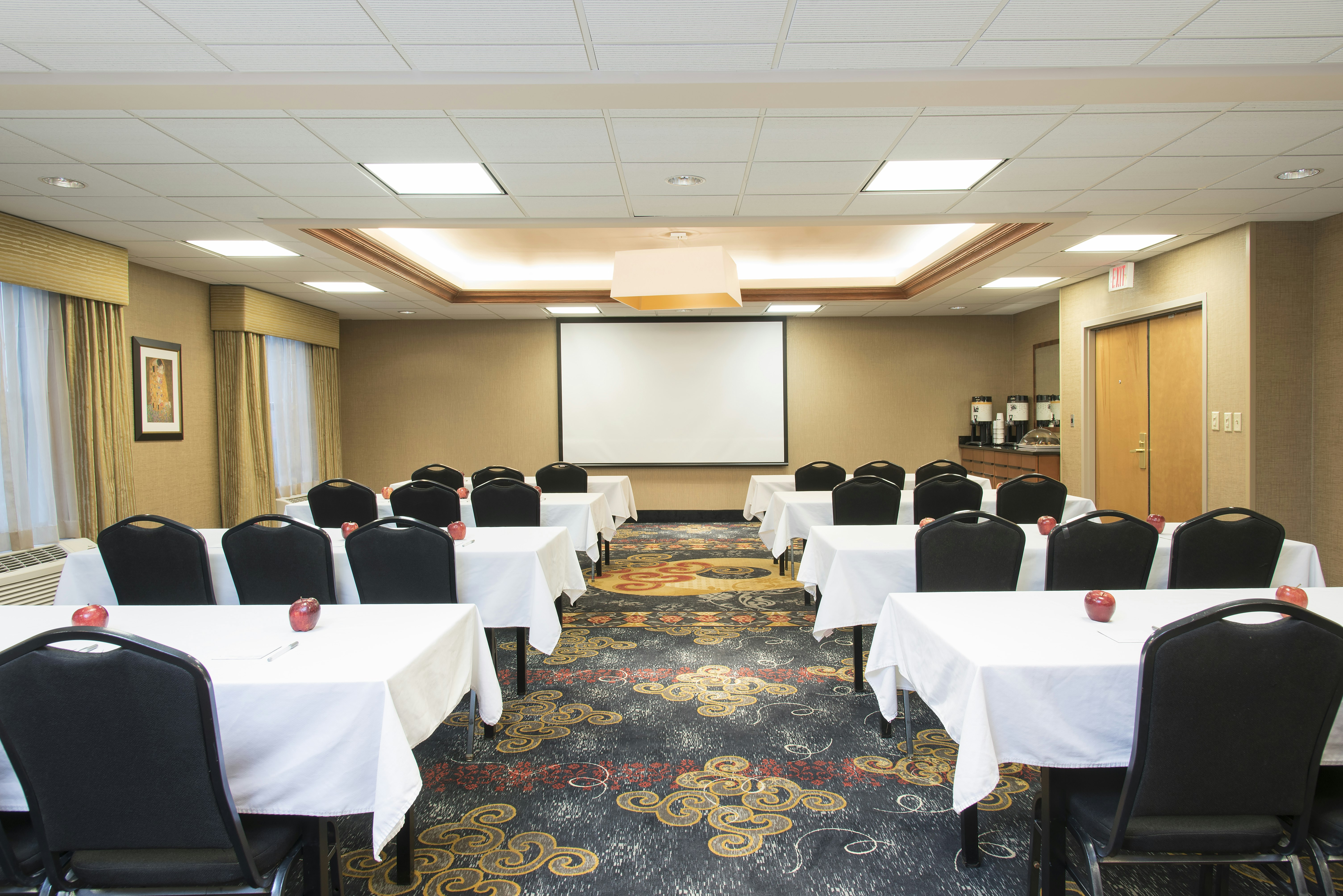 Hampton Inn Columbus/Taylorsville/Edinburgh 26/33