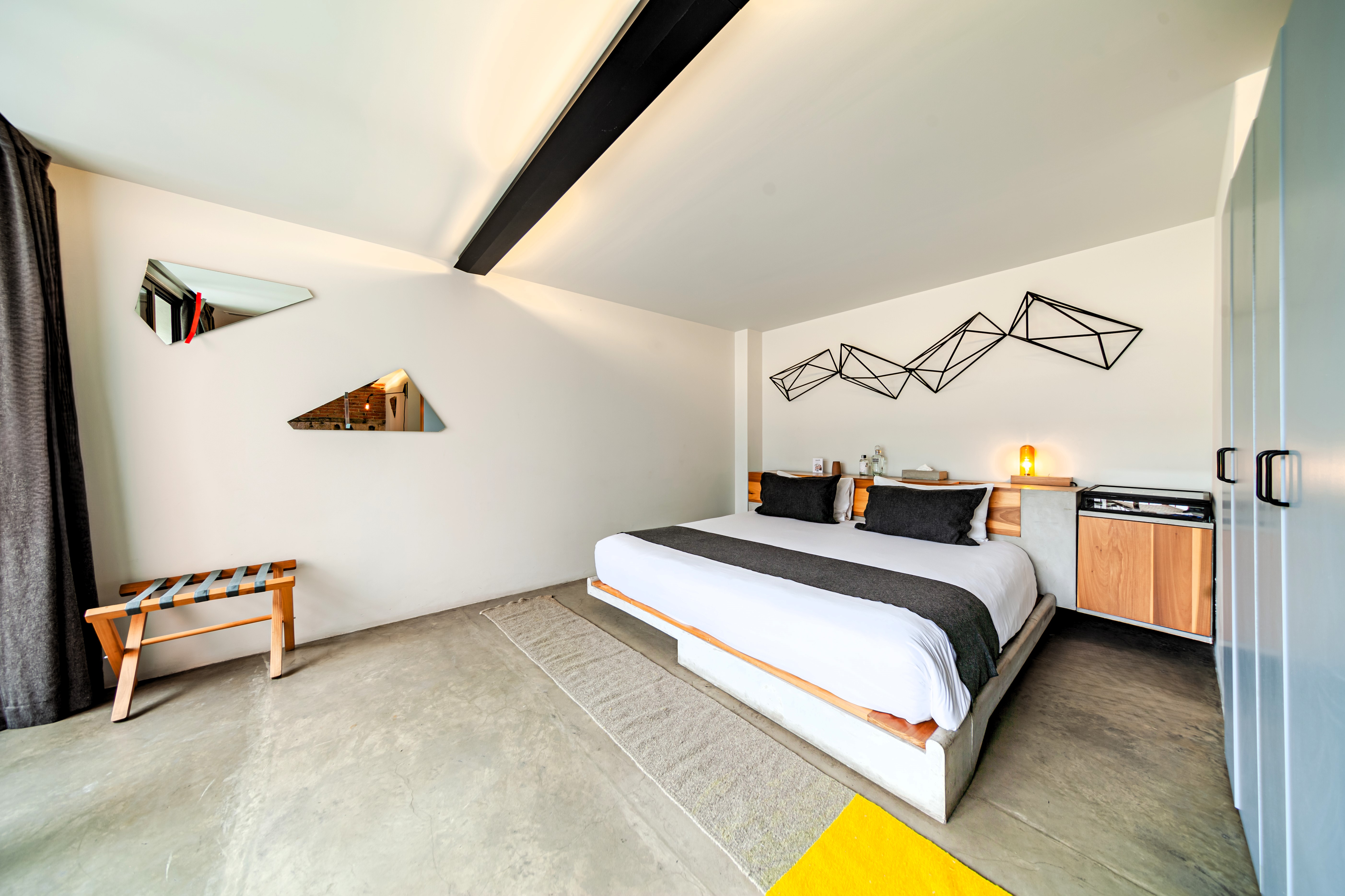 Master, Suite