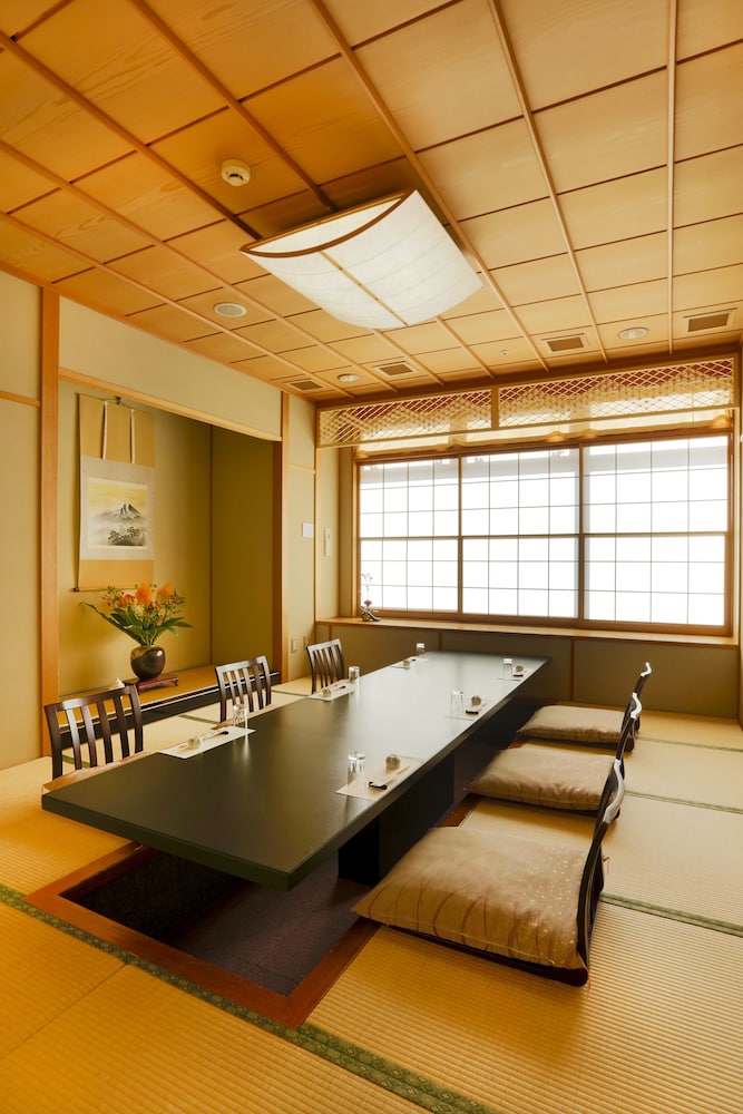 Chisun Grand Nagano 41/61