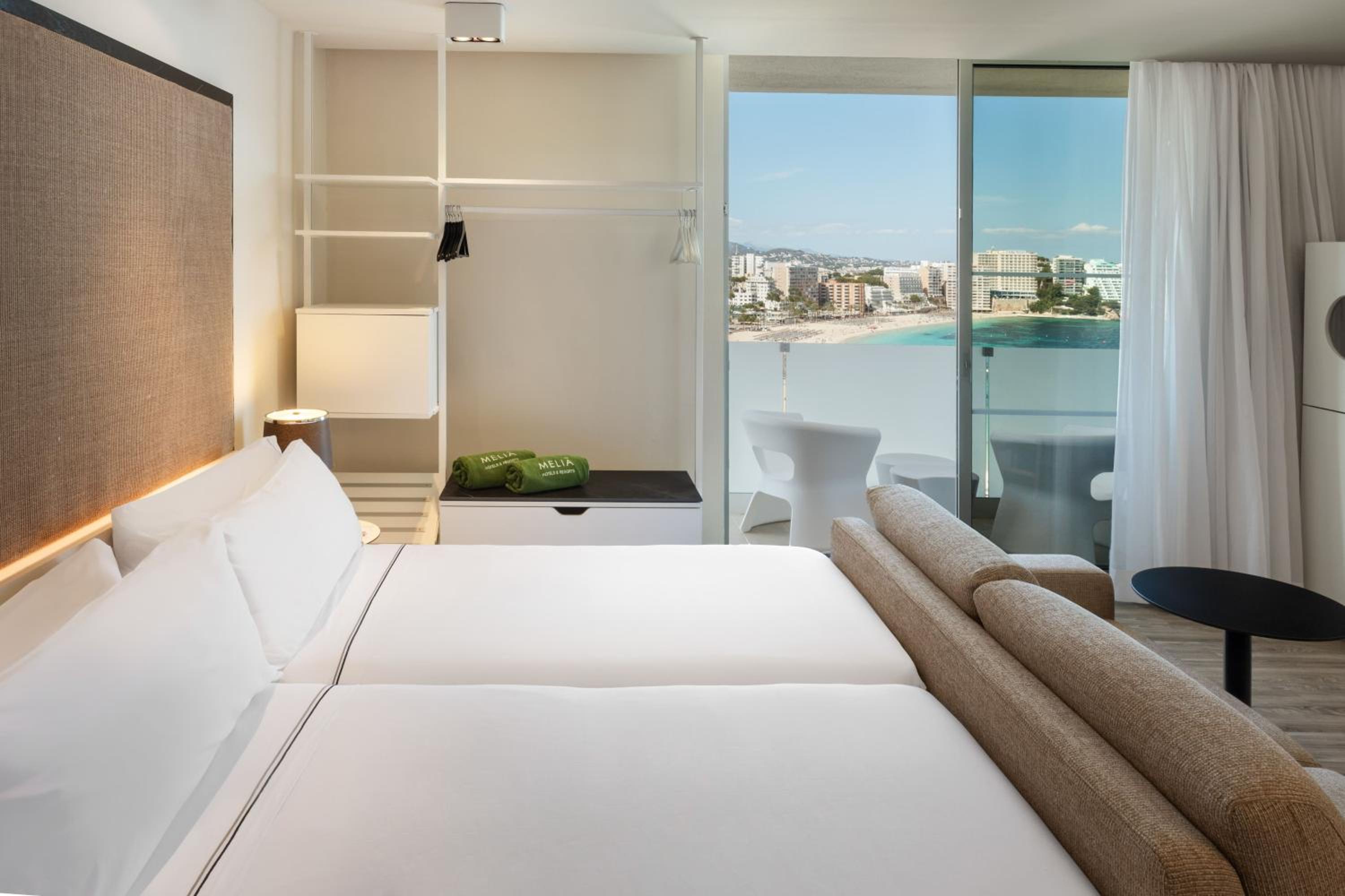 The Level, Premium, King Bed, Sea Front