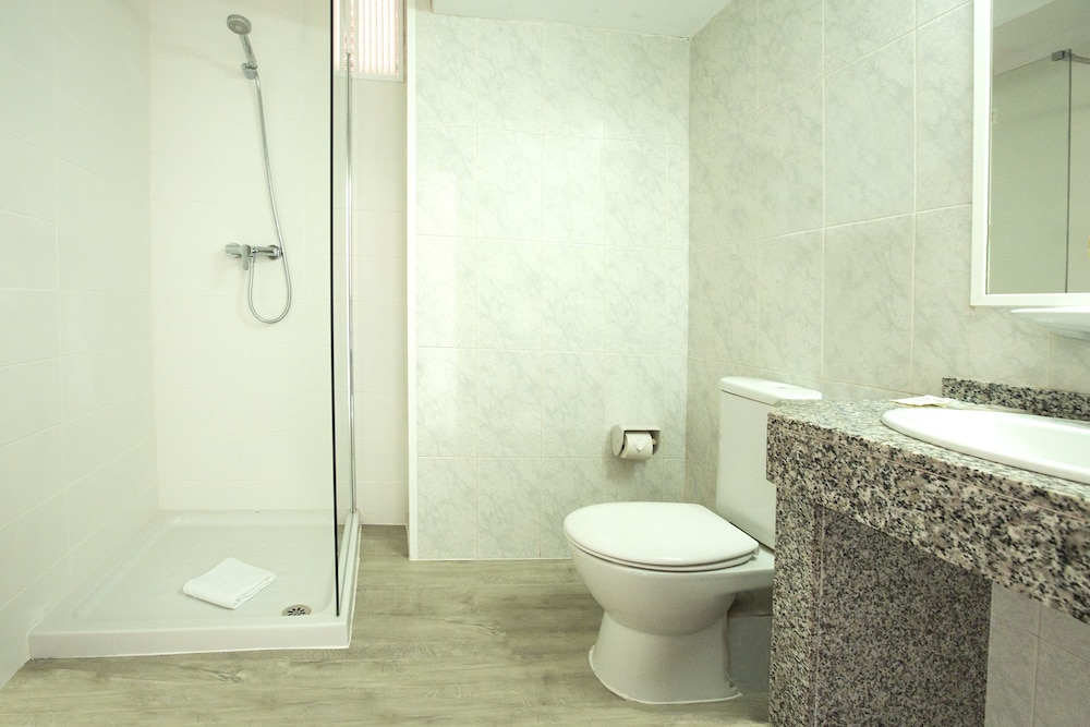 Hotel Foners - Adults Only 67/69
