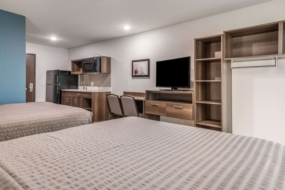 WoodSpring Suites Greenville Haywood Mall 9/33
