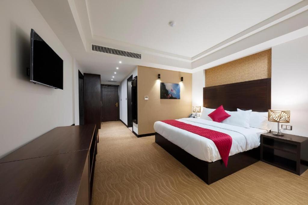 Horizon hotel 20/45