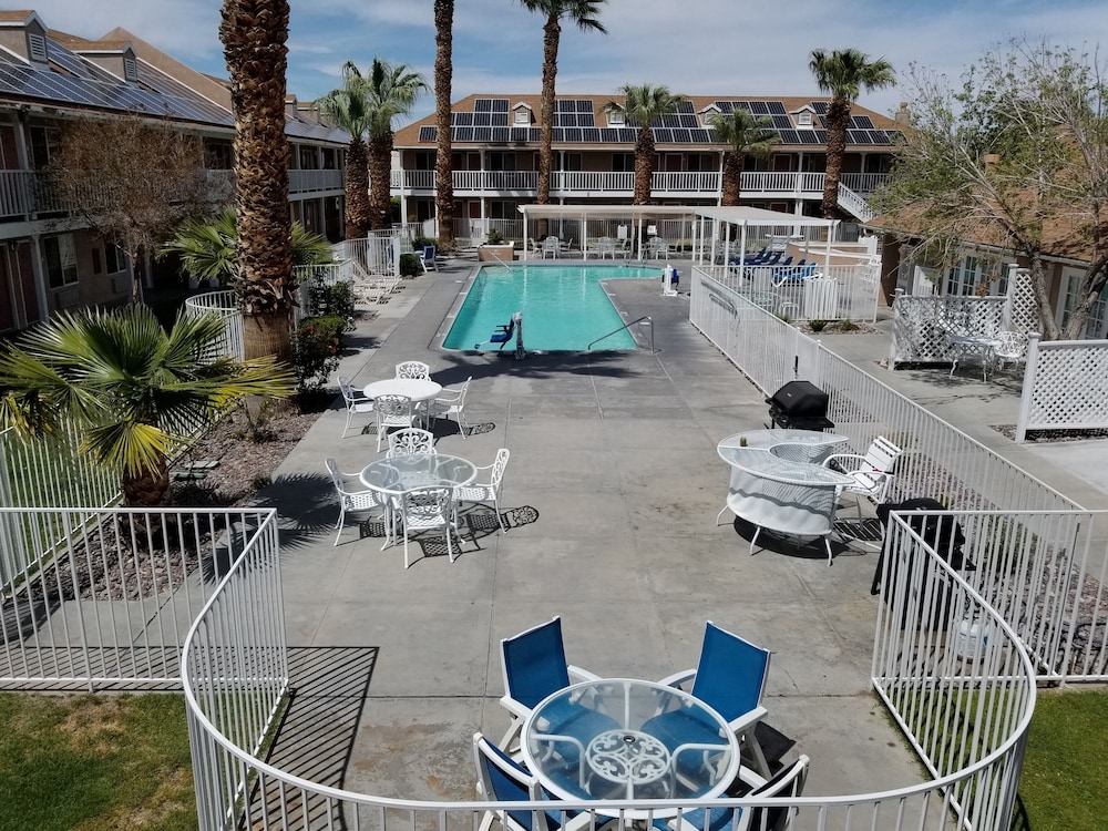 Clarion Inn Near China Lake Naval Station 38/43
