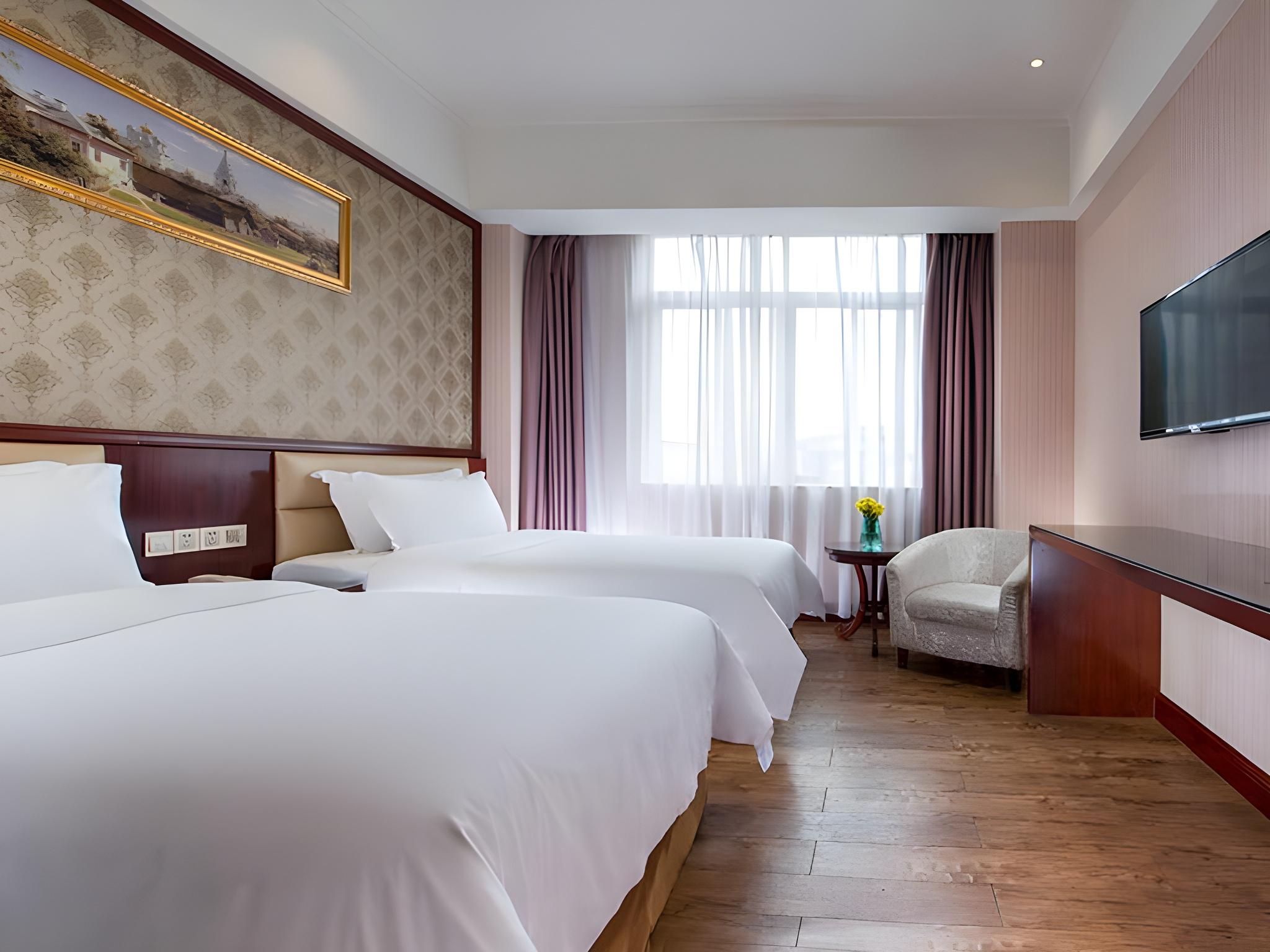 Vienna Hotel Guangzhou Panyu Changlong Shiqiao Metro Station 16/50