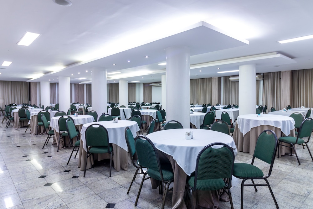 Umuarama Plaza Hotel 58/60