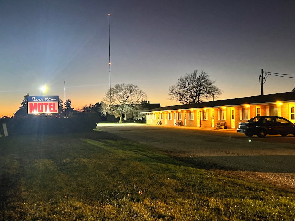 Hotel Prairie Winds Carthage Keokuk Hwy 136 4/37
