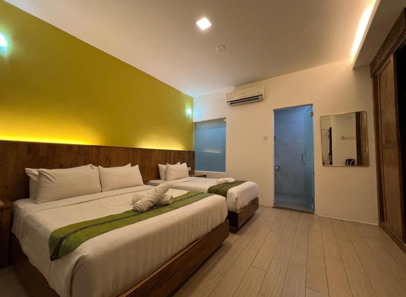 3 Rooms, Classic, Superior, Family، Swiss Heritage Boutique Hotel Jonker Street Melaka 2/10