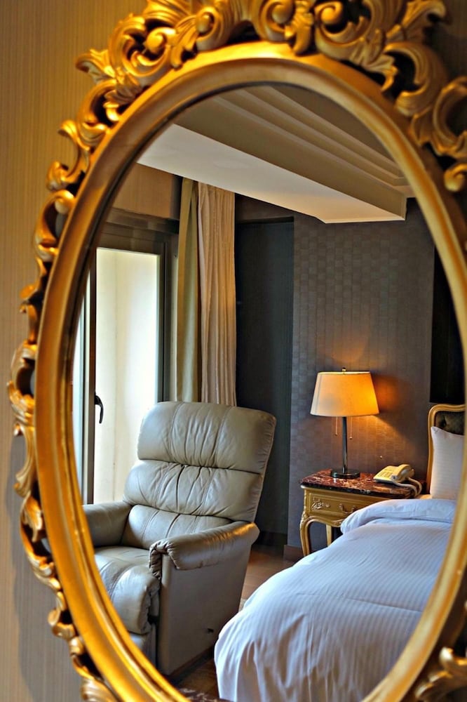 JBG Hot Spring Resort Hotel 30/64