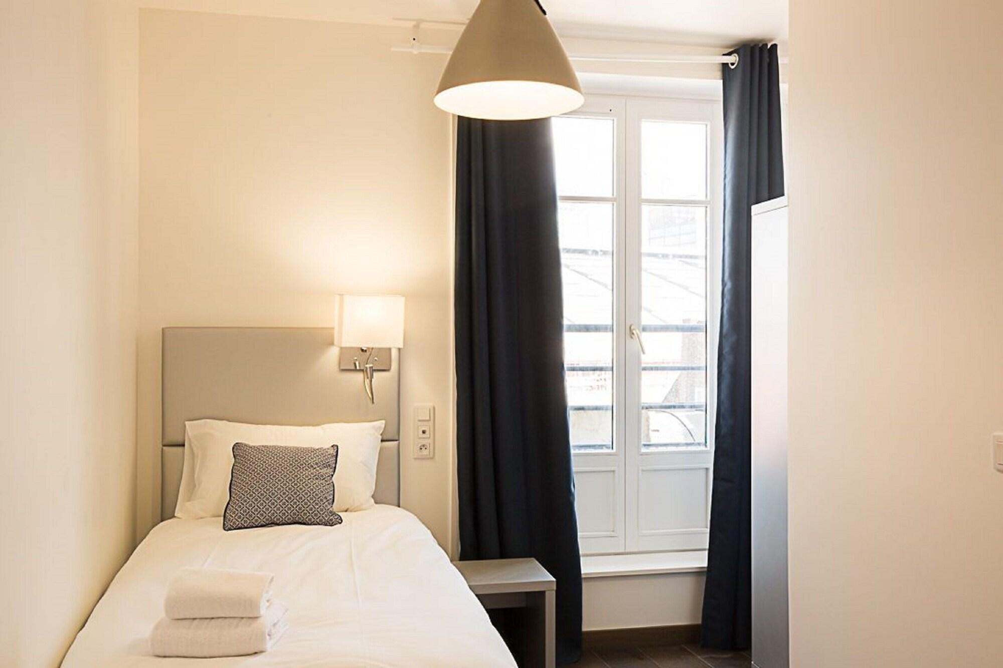 Hotel Ambassadeur 14/22