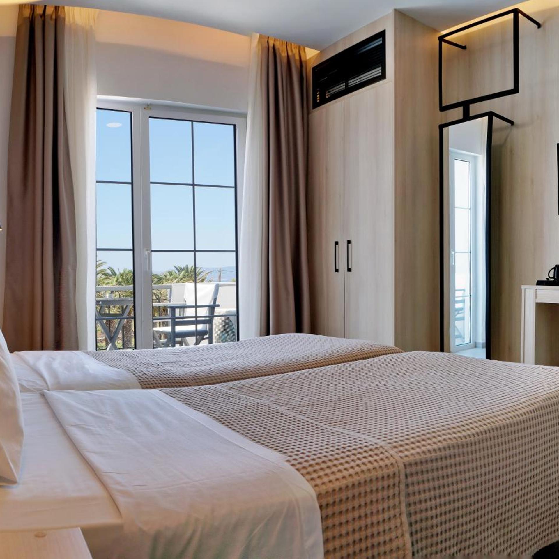 Bella Vista Hotel 30/78