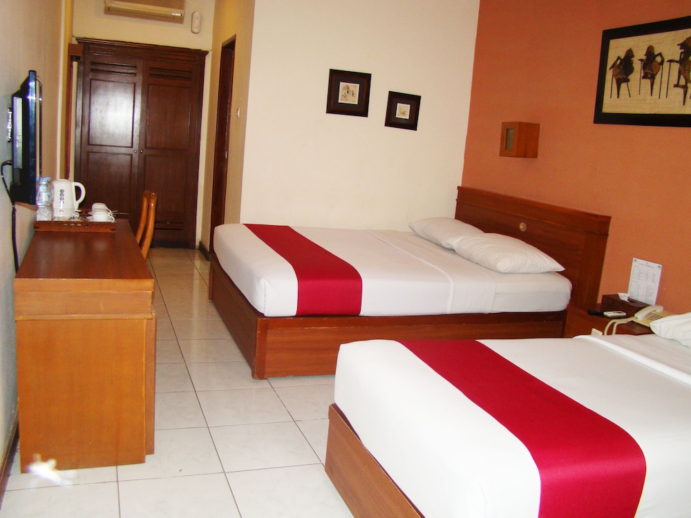 Sukajadi Hotel, Convention and Gallery 8/27