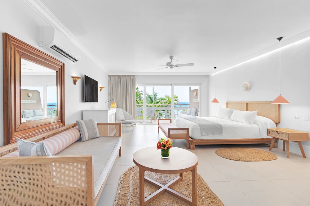 Couples Sans Souci - Adults Only 34/73