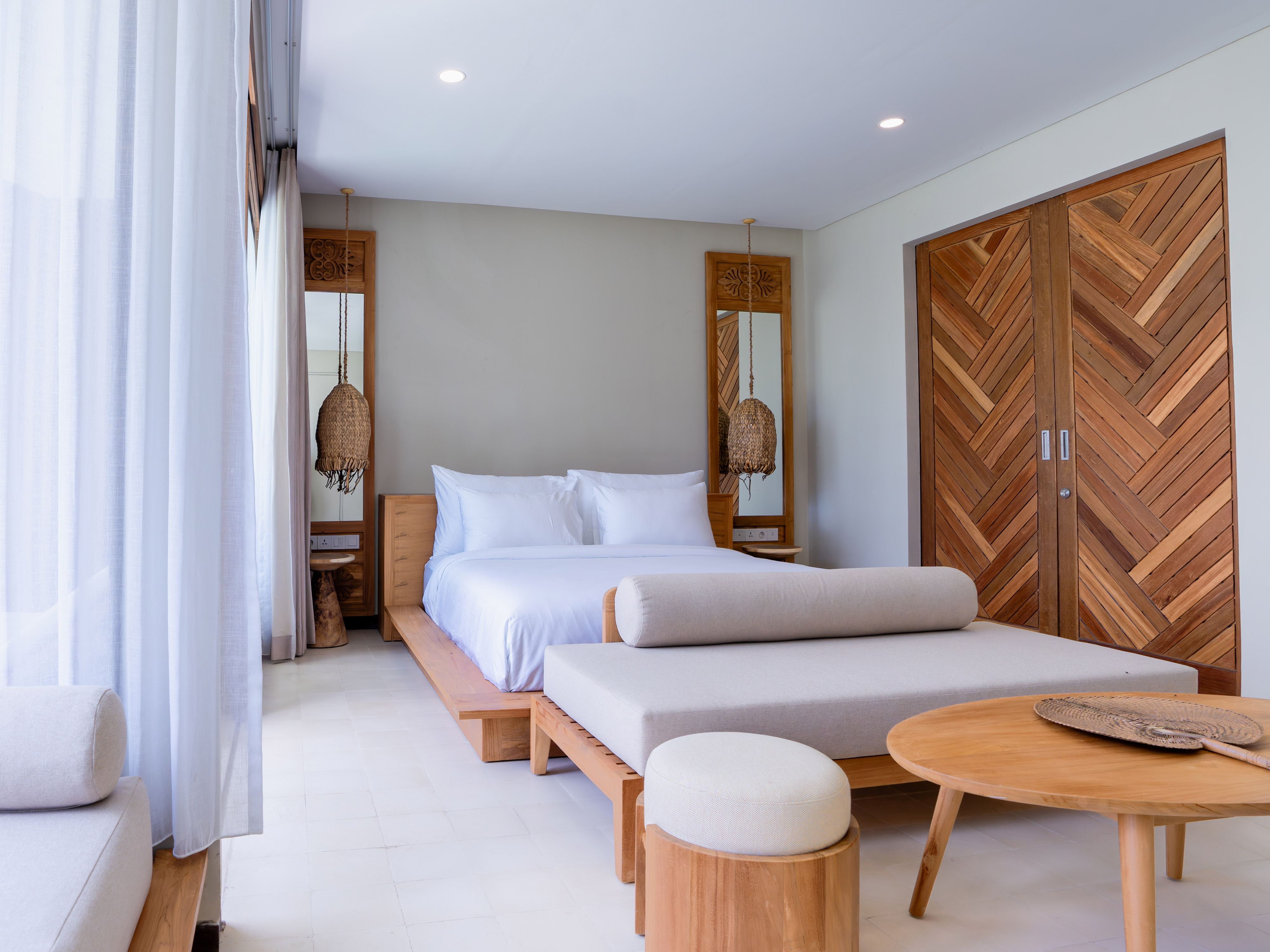 Deluxe, Double Bed