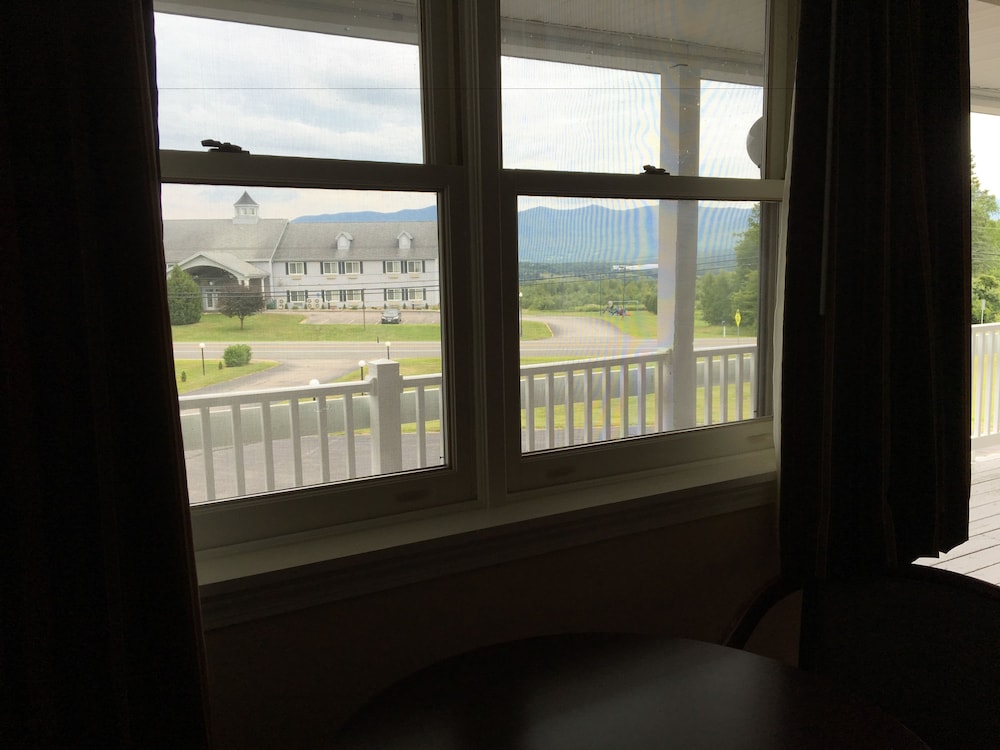 Cabot Inn and Suites 21/50