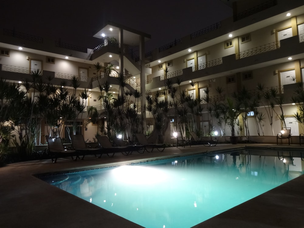 Hotel Mediterraneo 8/42