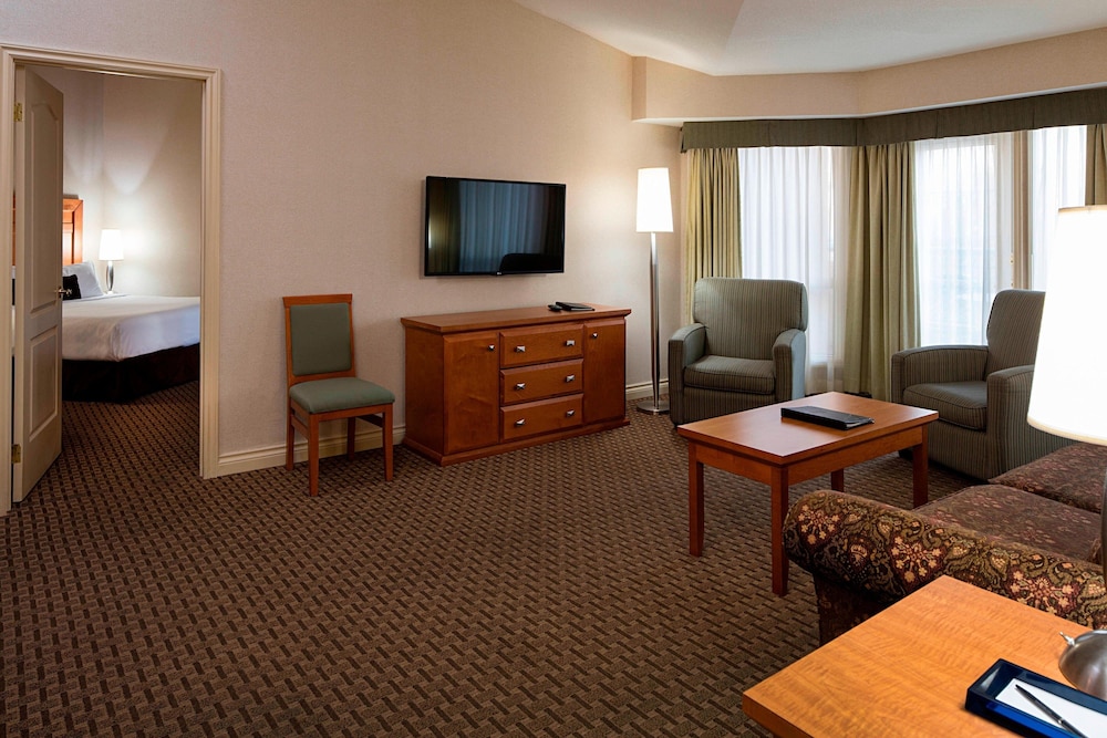 Delta Grand Okanagan Resort 34/62